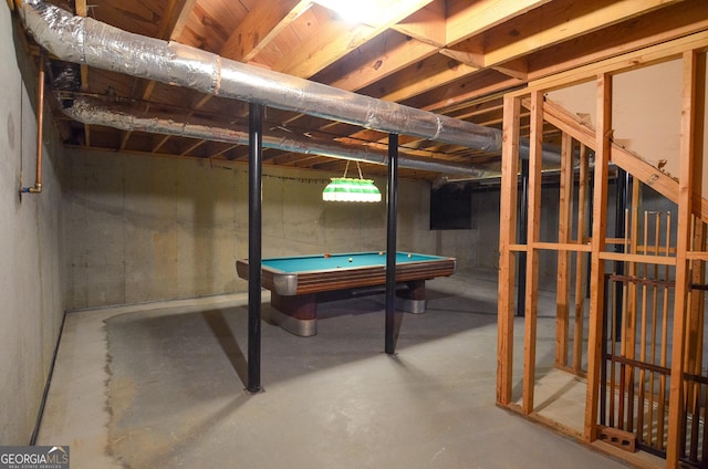 basement featuring pool table