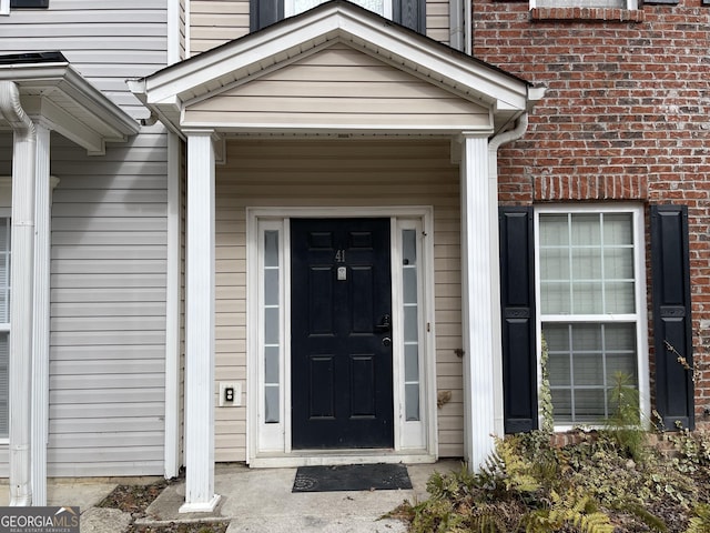 view of property entrance