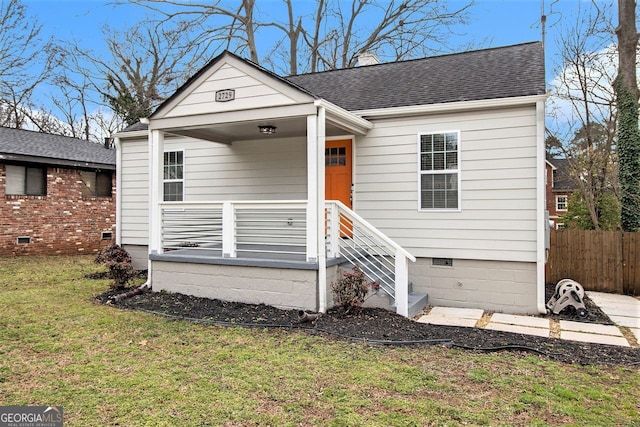 view of front of house with a front yard