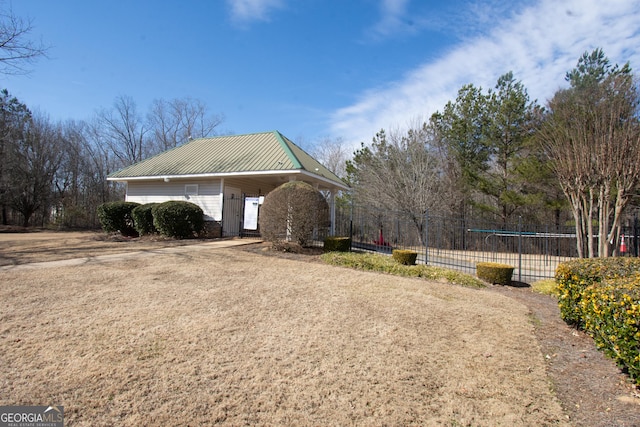 view of home's exterior