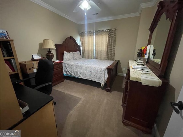 bedroom featuring crown molding, carpet, and ceiling fan