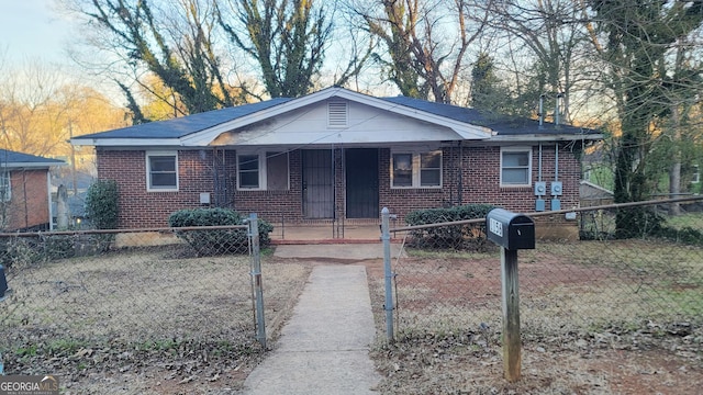 ranch-style home featuring covered porch