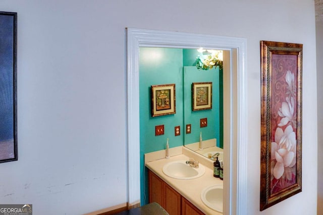 bathroom with vanity