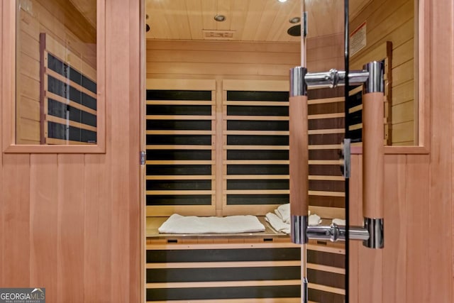 view of sauna / steam room