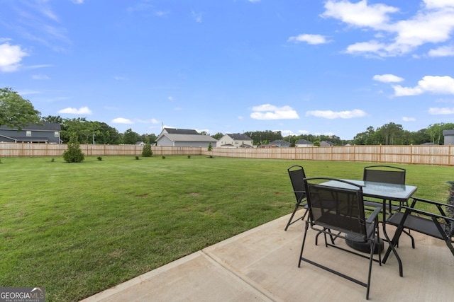 view of yard with a patio