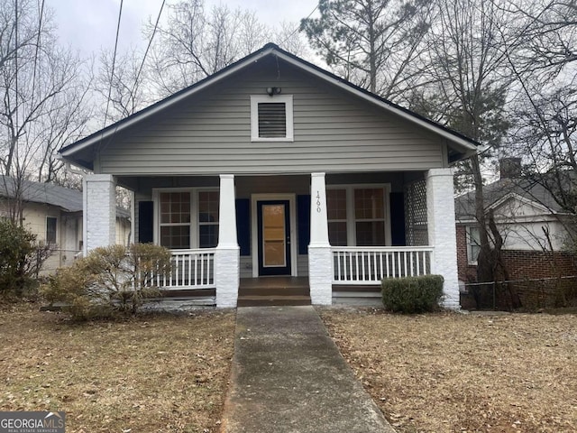 bungalow-style house with covered porch