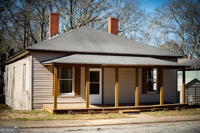 view of front of home with covered porch