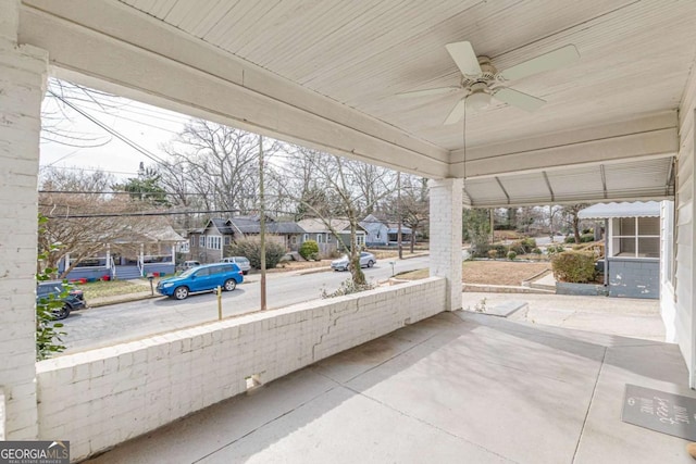 view of patio with ceiling fan and covered porch