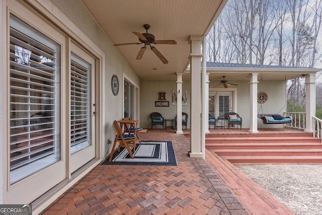 view of patio with ceiling fan