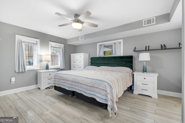 bedroom featuring ceiling fan