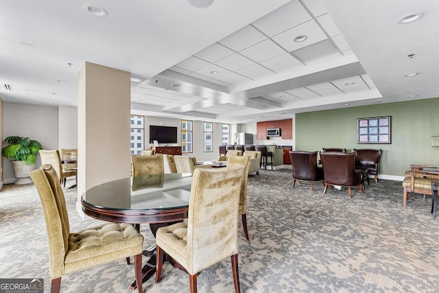 carpeted dining space featuring visible vents, recessed lighting, and baseboards