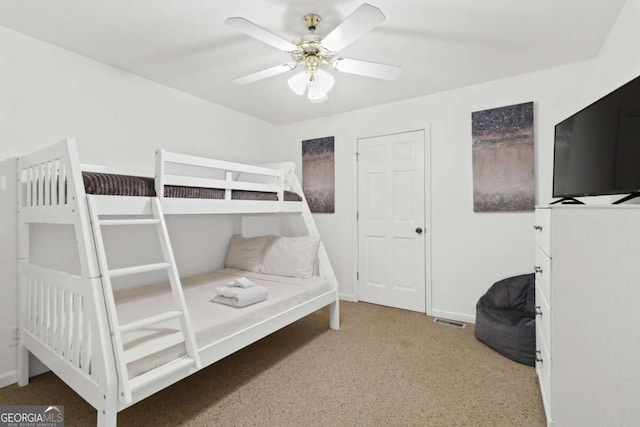 bedroom with ceiling fan