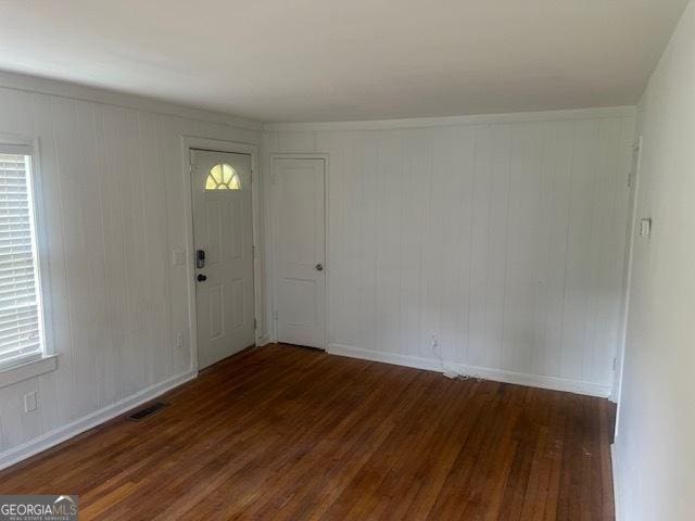 entryway featuring dark hardwood / wood-style flooring