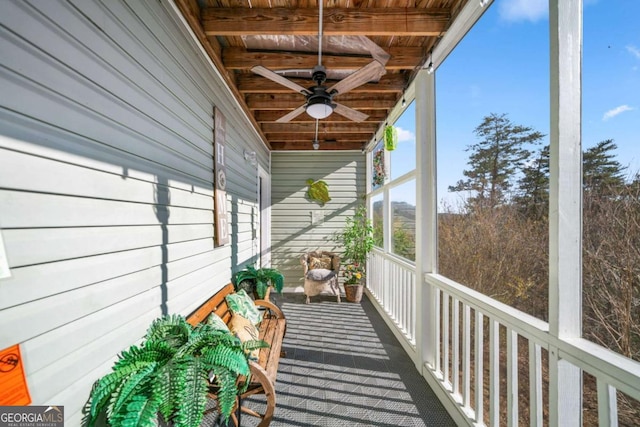 balcony featuring ceiling fan