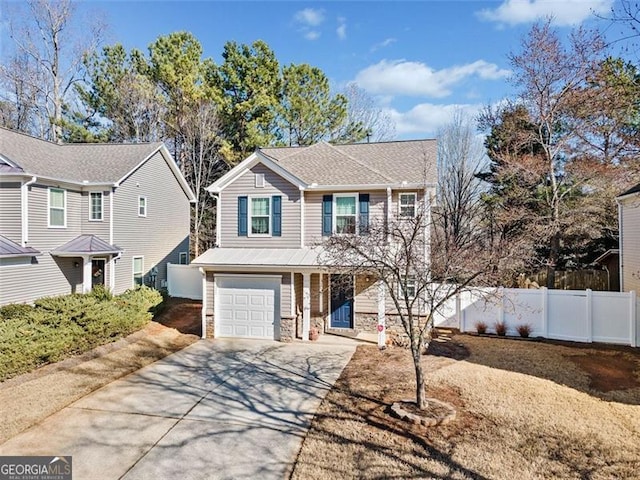 view of front property featuring a garage