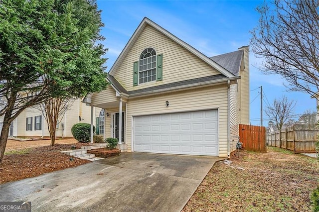 view of front property featuring a garage