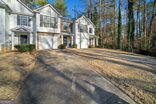 view of front facade with a garage