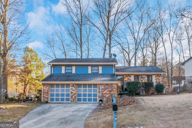 view of front of house featuring a garage