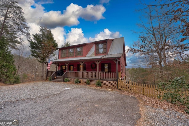 view of front of property with covered porch