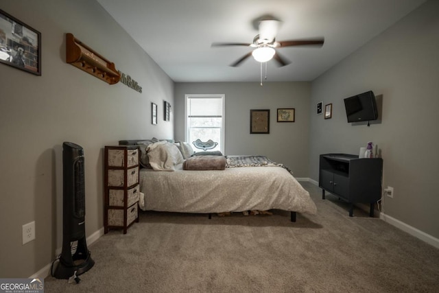 bedroom with carpet flooring and ceiling fan