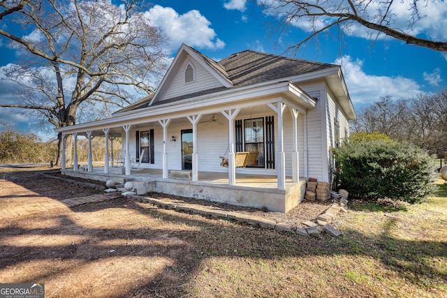 farmhouse-style home with a porch