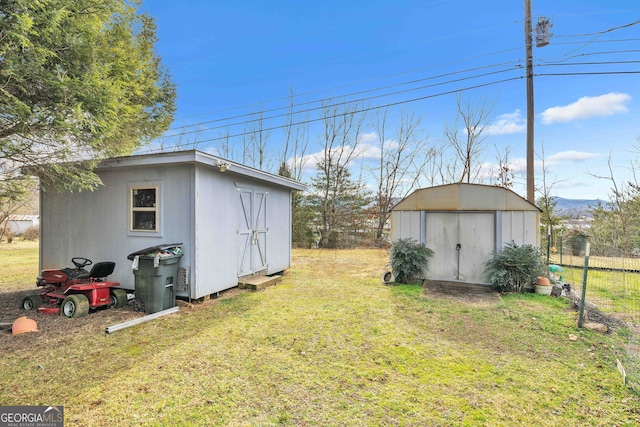 view of outdoor structure featuring a yard