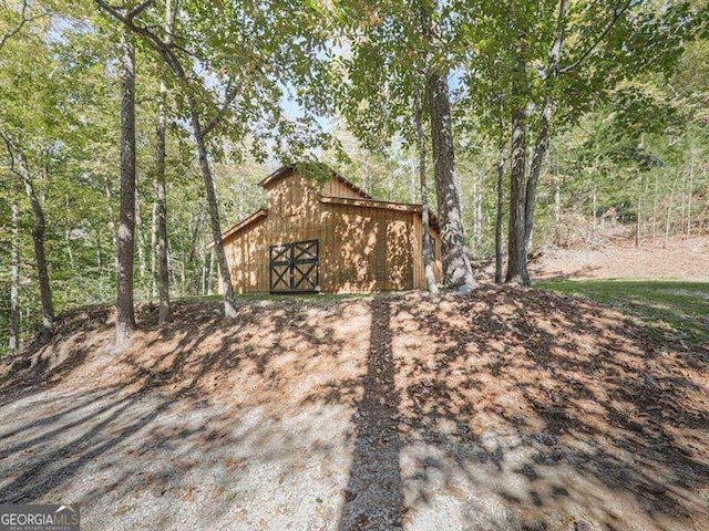 view of outbuilding