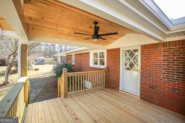 deck with ceiling fan