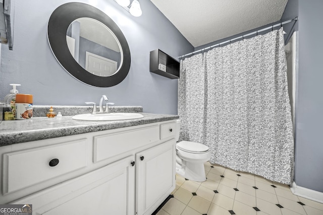 23 Chelsea Ct, Avondale Estates, GA 30002 - full bath featuring a shower with shower curtain, a textured ceiling, toilet, and vanity