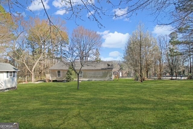 1381 Allgood Rd, Marietta, GA 30062 - view of yard