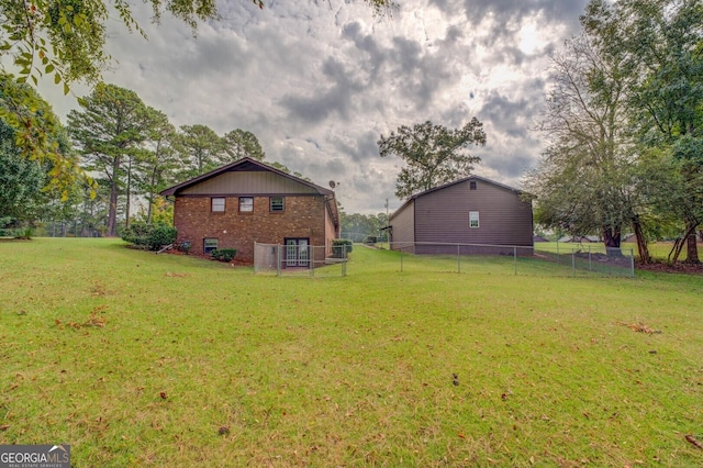 view of yard featuring fence