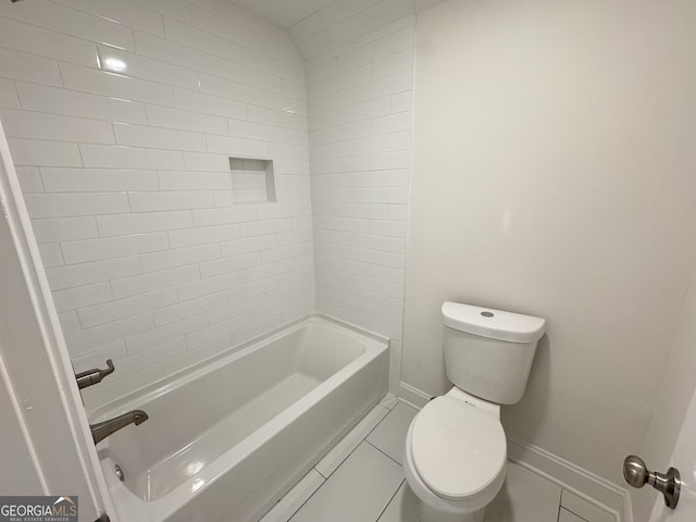 bathroom featuring toilet