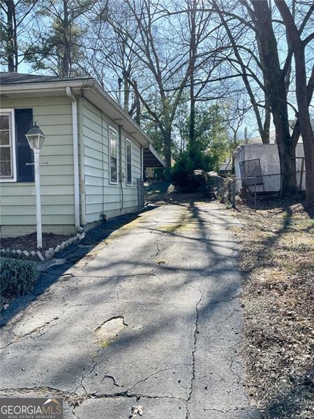 view of side of property