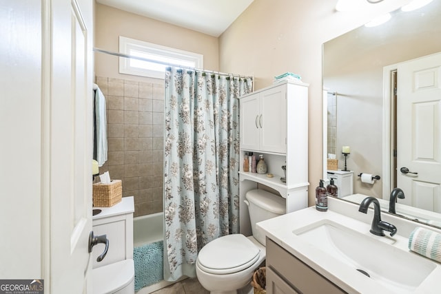 full bathroom featuring vanity, toilet, and shower / bath combo