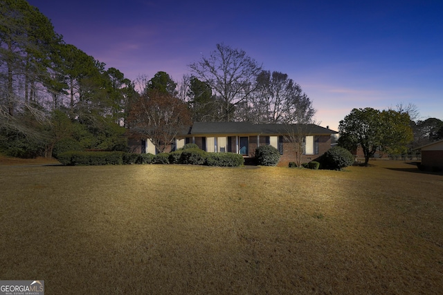 105 Skyline Dr, Barnesville, GA 30204 - ranch-style house featuring a front yard