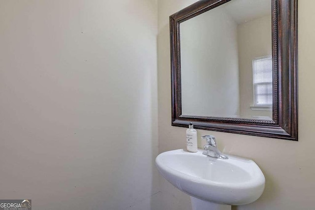 bathroom with sink