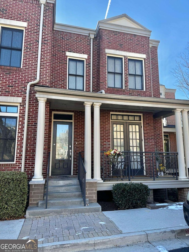 view of front facade with a porch