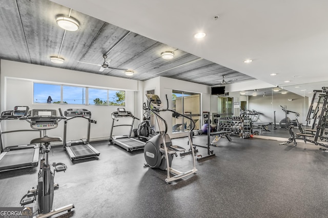 gym featuring ceiling fan