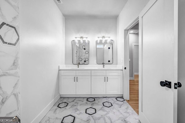 bathroom with vanity