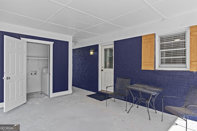 view of patio with washer / clothes dryer