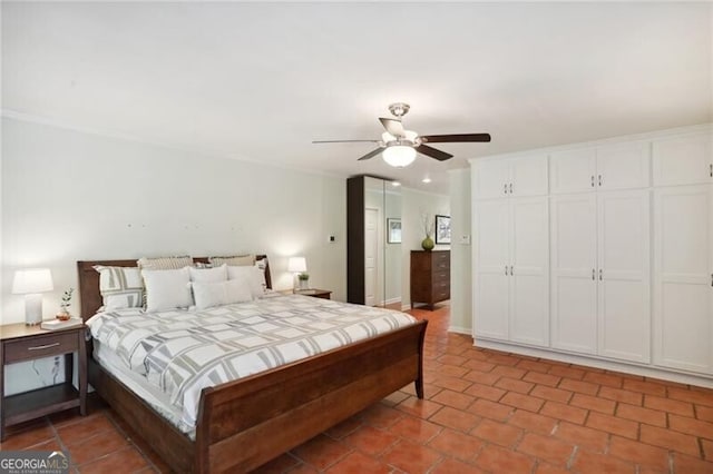 bedroom with ceiling fan