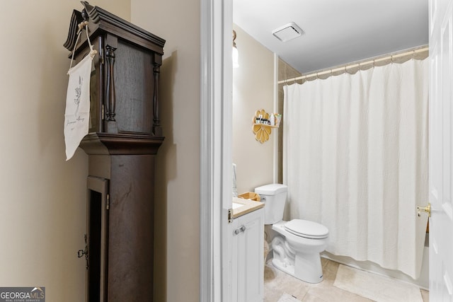 full bathroom featuring vanity, toilet, and shower / bathtub combination with curtain