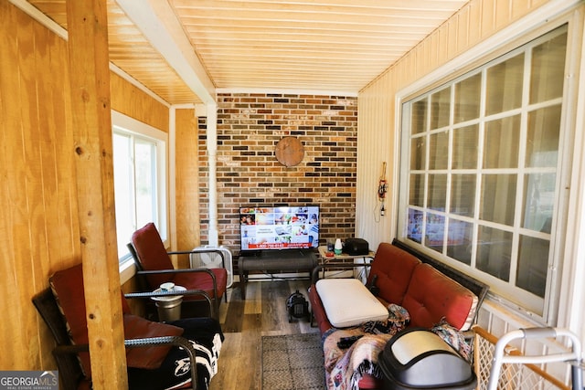 view of sunroom / solarium