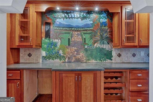 bar with decorative backsplash