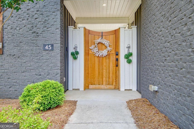 view of doorway to property