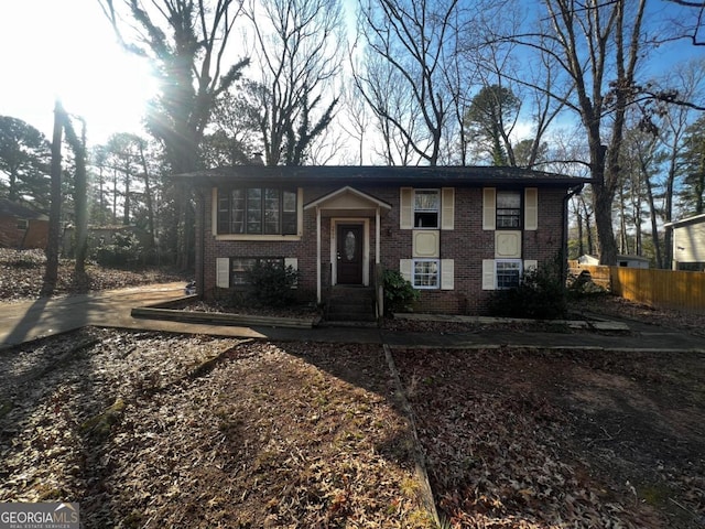 view of split foyer home