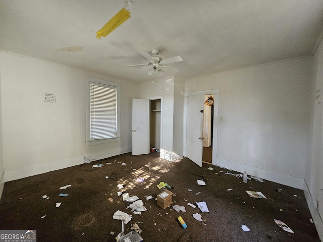 unfurnished bedroom with ceiling fan