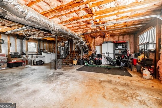 garage with washer and dryer