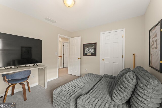 view of carpeted bedroom