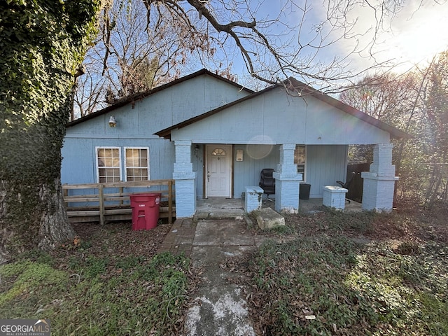 view of front of house featuring covered porch